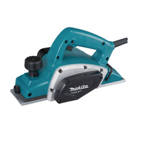 Cepillo de 82 mm (3-1/4IN), 16000 RPM 580W, incluye regla guía y piedra para afilar.