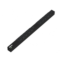 PDU Básico para Distribución de Energía, Enchufe de Entrada NEMA L5-20P, Con 20 Salidas C13 y 2 C19, de Instalación Vertical, 120 Vca, 20 Amp