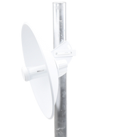 PowerBeam airMAX M5, larga distancia, frecuencia 5 GHz (5170-5875 MHz) con antena tipo plato de 25 dBi