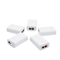5 Unidades del Adaptador PoE Ubiquiti de 24 VDC, 0.5 A con puerto Gigabit, color blanco