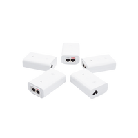 5 Unidades del Adaptador PoE Ubiquiti de 24 VDC, 1.0 A con puerto Gigabit, color blanco