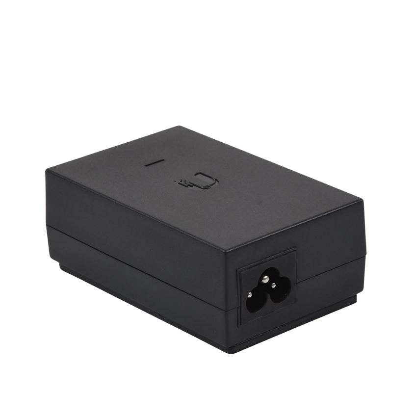 Adaptador PoE Ubiquiti de 24 VDC, 1.25 A con puerto Gigabit