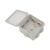 Caja Estanca, Derivación, Conexión de Plástico (89 X 89 X 50 mm) con 7 Glándulas de Goma. Para Instalaciones Comerciales,  Residenciales e Industriales. Cerrado a Presión.