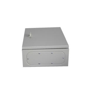 Gabinete de Acero IP66 Uso en Intemperie (400 x 400 x 200 mm) con Placa Trasera Interior de Metal y Compuerta Inferior Atornillable (Incluye Chapa y Llave T).