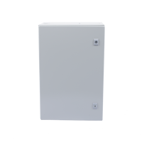 Gabinete de Acero IP66 Uso en Intemperie (400 x 600 x 250 mm) con Placa Trasera Interior Metálica y Compuerta Inferior Atornillable (Incluye Chapa y Llave T).