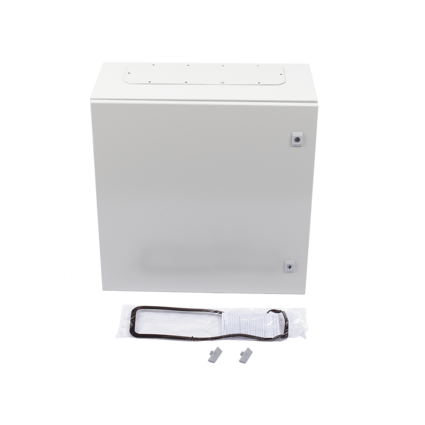 Gabinete de Acero IP66 Uso en Intemperie (600 x 600 x 300 mm) con Placa Trasera Interior Metálica y Compuerta Inferior Atornillable (Incluye Chapa y Llave T).