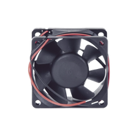 Ventilador Axial Anticondensante de 12 Vcc, 60 x 60 x 25 mm.