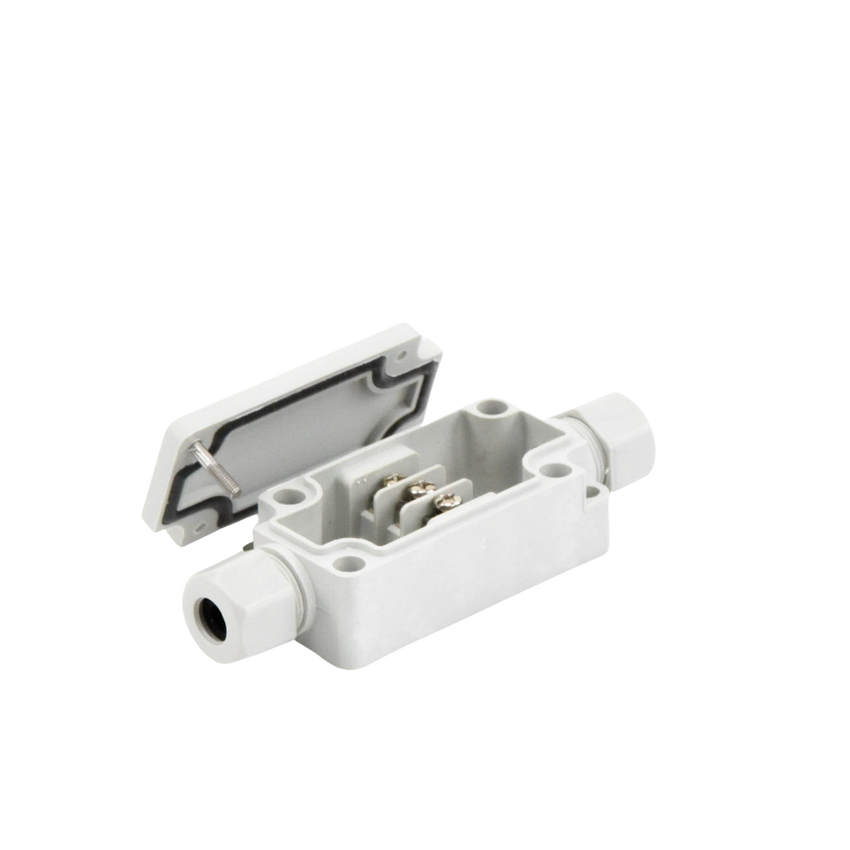 Caja de Conexión Exterior con Terminales Intermedias para 3 Líneas (Tornillo simple). Incluye Glándulas.