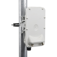 PTP-550  Hasta 1.36 GBps / 4910 - 6200 MHz / 802.11 AC Wave 2  MU-MIMO 4: 4x4 / BackHaul Conectorizado (C050055H014A)