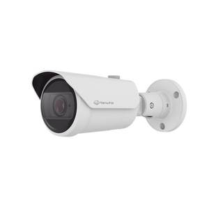 Camara Bala IP 8MP con funciones IA / Lente Motorizado 3.2 a 10.2 mm / WDR 120dB / H.265 / RanuraSD / Protección IP66 IK10 / IR 30m