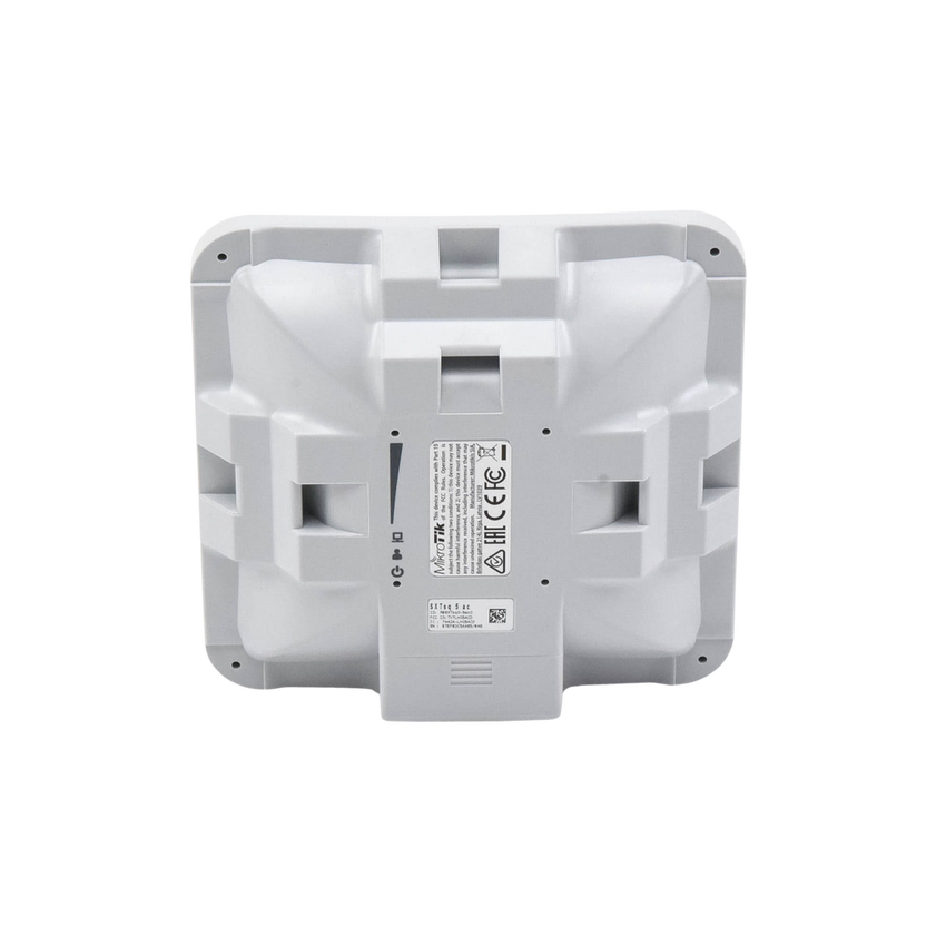 (SXTsq 5 ac) Cliente y PtP en 5GHZ 802.11 a/n/ac con antena de 16 dBi de 23°, Hasta 316 mW de Potencia