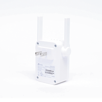 Repetidor / Extensor de Cobertura WiFi AC, 750 Mbps, doble banda 2.4 GHz y 5 GHz, con 1 puerto 10/100 Mbps con 2 antenas externas