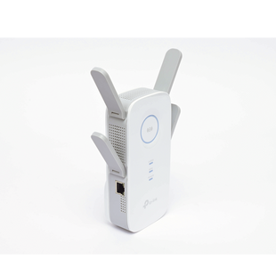 Repetidor / Extensor de Cobertura WiFi AC, 2600 Mbps, doble banda 2.4 GHz y 5 GHz, con 1 puerto 10/100/1000 Mbps, 4 antenas externas