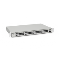 Switch Administrable Capa 3 con 48 puertos Gigabit + 4 SFP+ para fibra 10Gb, gestión gratuita desde la nube