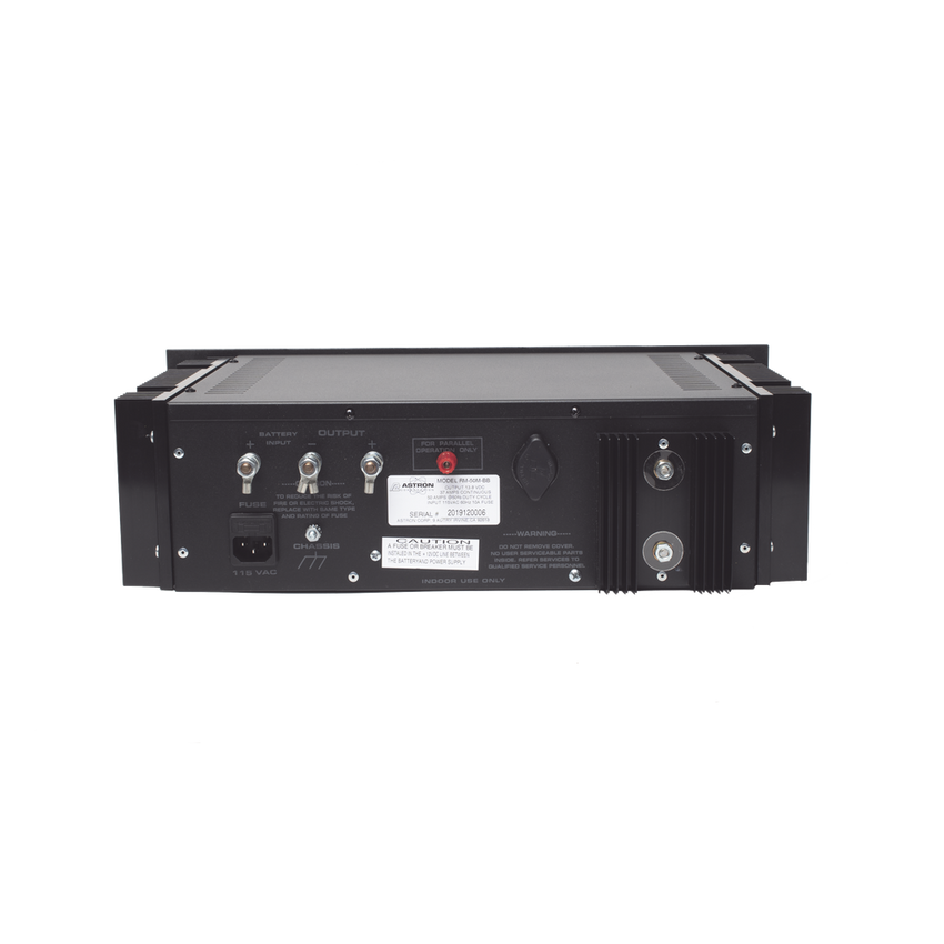 Fuente de poder 13.8Vcc, 50A, lineal regulada con circuito cargador de baterías, medidores, para instalación en rack
