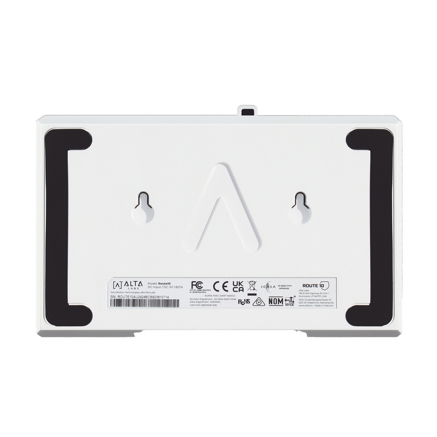 Router VPN / 4 puertos 10/100/1000/2500 Gbps (2 puertos PoE af/at) / 2 puertos SFP+ 10Gbps / Filtrado Avanzado DPI: Bloqueo de Contenido / Administración nube gratuita / Soporta UPnP