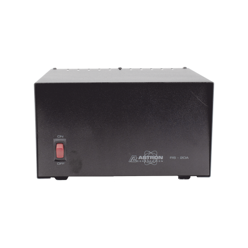 Fuente de Poder Lineal / 13.8 Vcc 20 A / Regulaci�n Electr�nica / Protecci�n Sobrecarga / Disipador T�rmico / Radios 50W