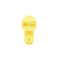 Aislador de Paso color Amarillo reforzado para cercos eléctricos, resistente al clima extremoso