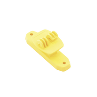 Aislador de Paso color Amarillo reforzado para cercos eléctricos, resistente al clima extremoso