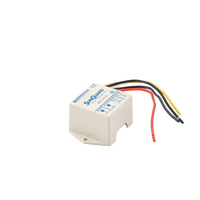 Controlador de Carga Solar PWM SunGuard 4.5 A / 12 VCC / Compensaci�n de Temperatura / 100% Estado S�lido / -40�C a +85�C