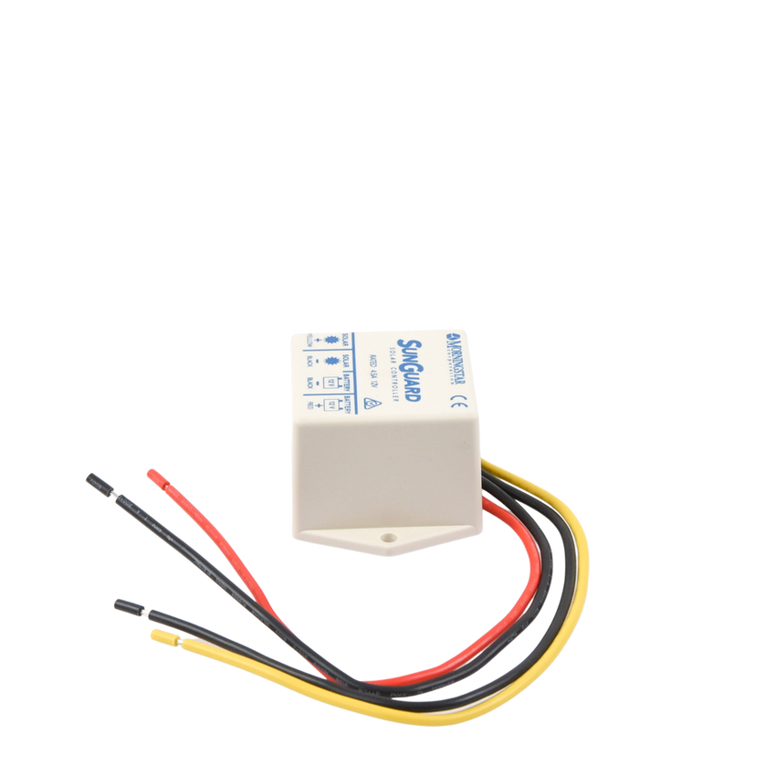 Controlador de Carga Solar PWM SunGuard 4.5 A / 12 VCC / Compensaci�n de Temperatura / 100% Estado S�lido / -40�C a +85�C