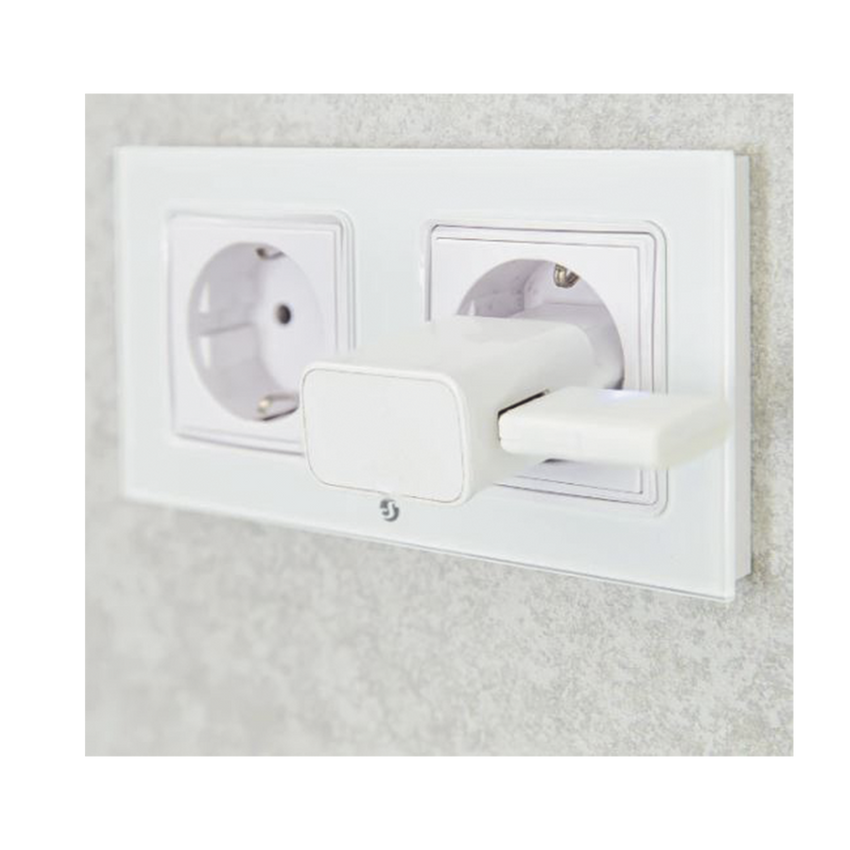 Puerta de enlace de Bluetooth a Wi-Fi en un dispositivo USB-A. para dispositivos Shelly Bluetooth