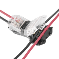 Conector en forma de T para 2 Contactos / Para una Conexión Rápida