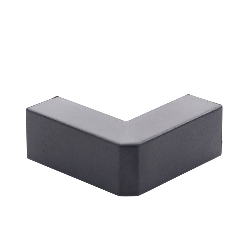 Esquinero Exterior Color Negro de PVC Auto Axtinguible, Para Canaleta TMK-1720-N-CC (5210-02003)