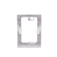 Caja Sin Fondo Universal, Color Blanco de PVC Auto Extinguible (7900-02002)