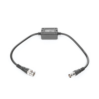 AISLADOR DE TIERRA por BNC / ELIMINE eficazmente los problemas en el video como el RUIDO, DIAFONIA, INDUCCIÓN e INTERFERENCIAS causadas por los lazos de tierra. Compatible con cámaras HD-TVI/CVI/AHD/CVBS de hasta 2 MP.