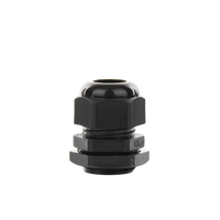 Conector Plástico Negro Tipo Glándula para Cable de 10 a 14 mm de Diámetro.
