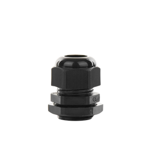 Conector Plástico Negro Tipo Glándula para Cable de 10 a 14 mm de Diámetro.
