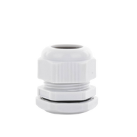 Conector Plástico Tipo Glándula para Cable de 18 a 25 mm de Diámetro.