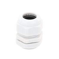 Conector Plástico Blanco Tipo Glándula para Rosca NPT 3/4"