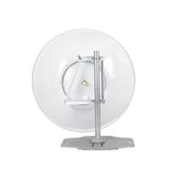 Antena direccional de 4 ft, 5.1 a 7.125 GHz, Ganancia 36 dBi, Conectores RP-SMA Hembra, Polarización doble, incluye montaje para torre o mástil