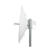 Antena direccional para C5x, C6x, B6X y B5x, Guía de onda para mantener la integridad de la señal y minimiza la pérdida en transmisión , 4.9 - 6.5 GHz, 3 ft, Ganancia de 34 dBi, Montaje incluido