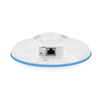 Kit UniFi Building Bridge de 1+ Gbps en 60 GHz con radio redundante en 5 GHz, alcance de hasta 500 m