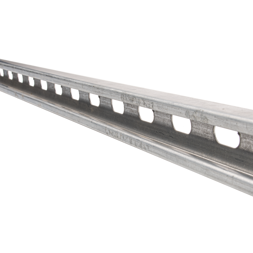 Unicanal perforado 4x2, 3000 mm, con acabado Electro Zinc