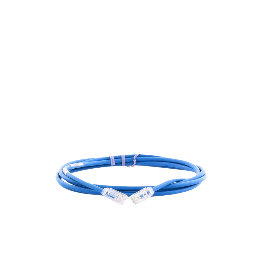 Cable de Parcheo UTP Cat6A, CM/LSZH, Diámetro Reducido (28AWG), Color Azul, 2.44 Metros (8 Pies)