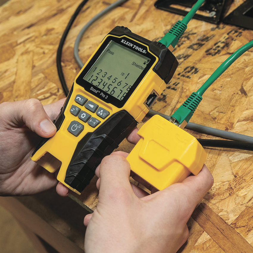 Probador Scout™ Pro 3 con kit de transmisores remotos de ubicación.