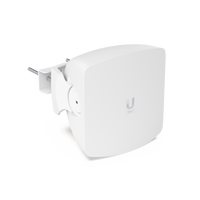 UISP Access Point Multipunto Tecnología Wave en 60 Ghz, hasta 15 estaciones, hasta 5.4 Gbps, respaldo en 5 Ghz. 1 puerto SFP+ 10G, 1 puerto 2.5g Gbps, con GPS