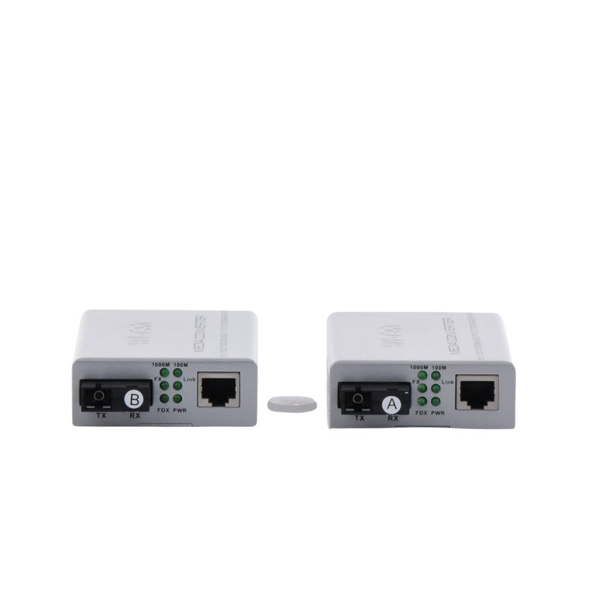 Convertidor de medios / Hasta 25 Km / 1 puerto SC/UPC 1000Mbps / 1 puerto RJ45 1000Mbps / WL: Tx 1310nm - Rx 1550nm / incluye 2 piezas A y B