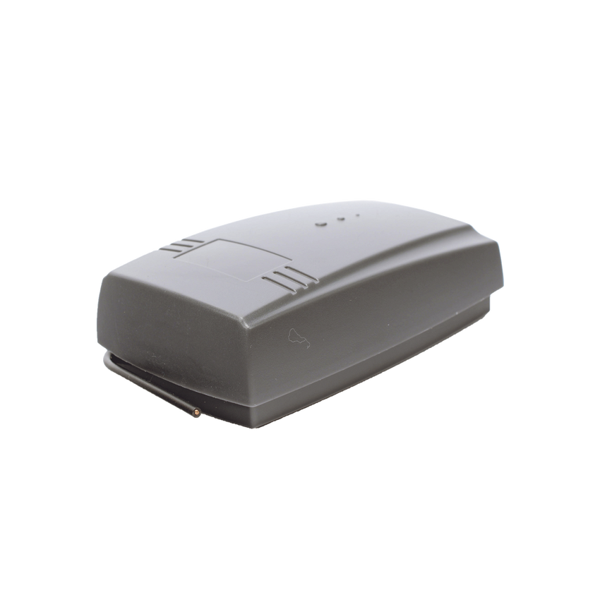 Receptor Inalámbrico Programable Externo de 3 Canales para Controles AccessPro  /  Permite Eliminar Controles Individualmente