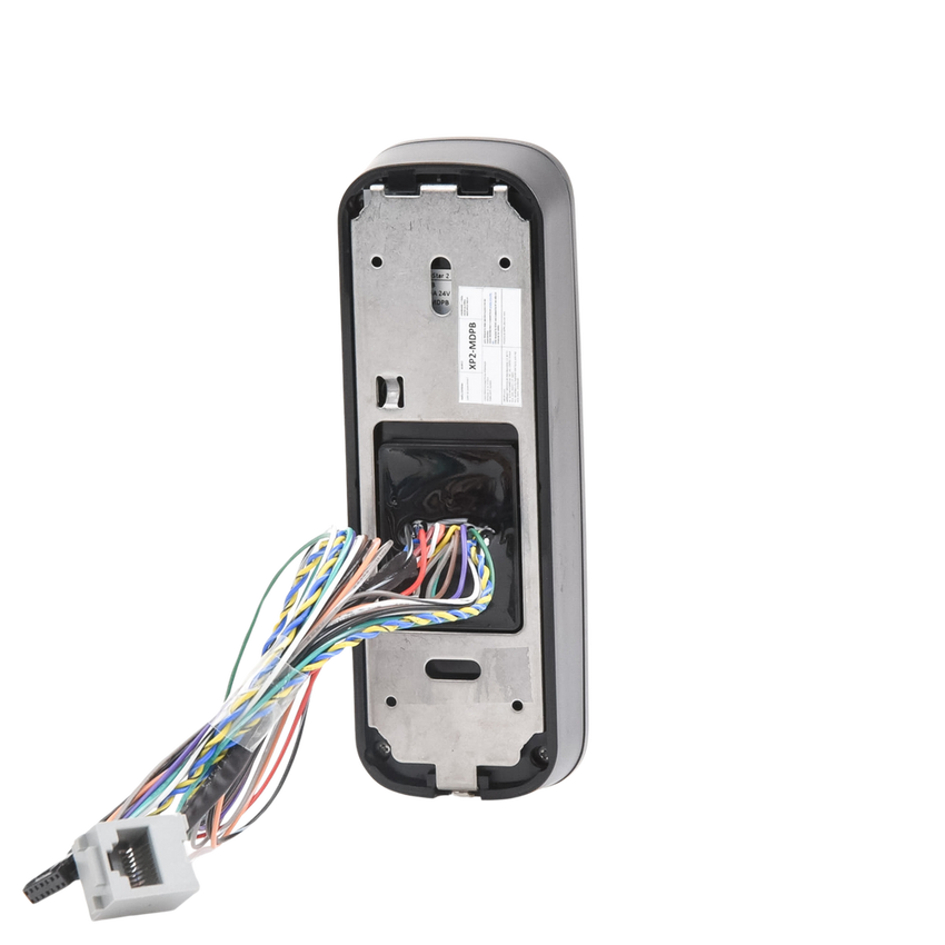 Controlador de una puerta  de uso en exterior, Con lector de Tarjetas  Multitecnolgia, NFC y Bluetooth