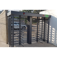 Torniquete Doble / Cuerpo Completo / Interior/Exterior / 100% Acero con Pintura Gris / EJE CENTRAL de Acero Inoxidable / Acabado de Lujo / Alto Tráfico