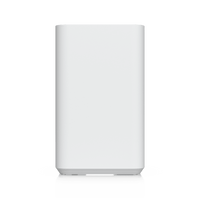 UniFi UNAS-2 – Almacenamiento en Red (NAS) Compacto con 2 Bahías para HDD de 3.5”, Puerto de Red 2.5 GbE, Conectividad USB-C y Adaptador PoE++ Incluido