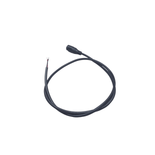 Cable con Conector Macho (Pigtail) / Forro Negro | Alimentación para Vcc con Puntas Libres | Polarizado | Largo 22 cm (8.66 Pulgadas) | Calibre 22AWG.