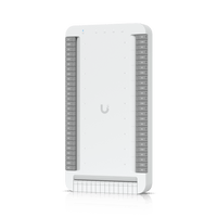 Kit de Inicio para Ascensor UniFi Access / PoE para Selección de Piso / Hasta 18 Pisos / Incluye Elevador Hub / G2 Lector / 2 Extensores PoE / 10 Tarjetas de Acceso / Interior y Exterior / NDAA Cumple