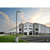 Luminaria LED EAX / 5,000-30,000 Lúmenes Ajustables / Temperatura de Color 30K-50K Switchable / 4 Ópticas SwitchOptics™ Type II-V / Montaje Universal UPM / IP66 / 120-347V