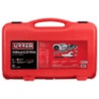 Tarraja Eléctrica para Tubo / 1010 W / Capacidad 1/2"-2" / Velocidad Roscado 25-15 rpm / Reversa 58 rpm / Peso 6 kg / Doble Aislamiento / Incluye Adaptadores Monoblock y Euroblock